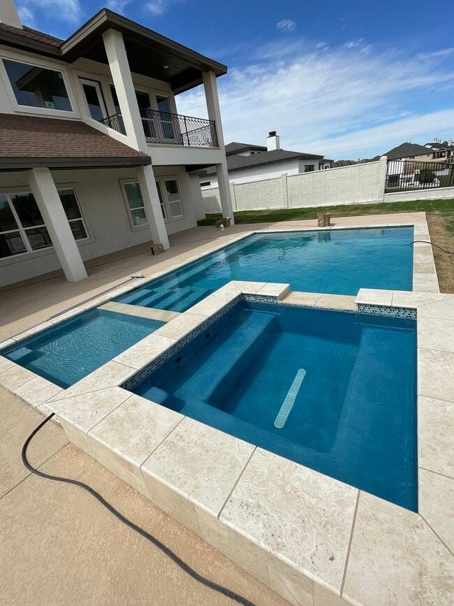 Building Photo - 2802 Tom Morris Rd