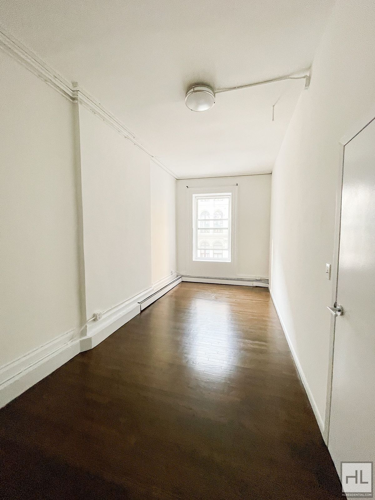 Building Photo - BROADWAY