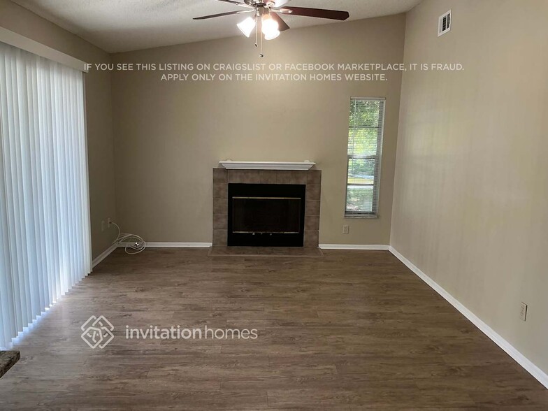 Building Photo - 12805 Slippery Elm Ct