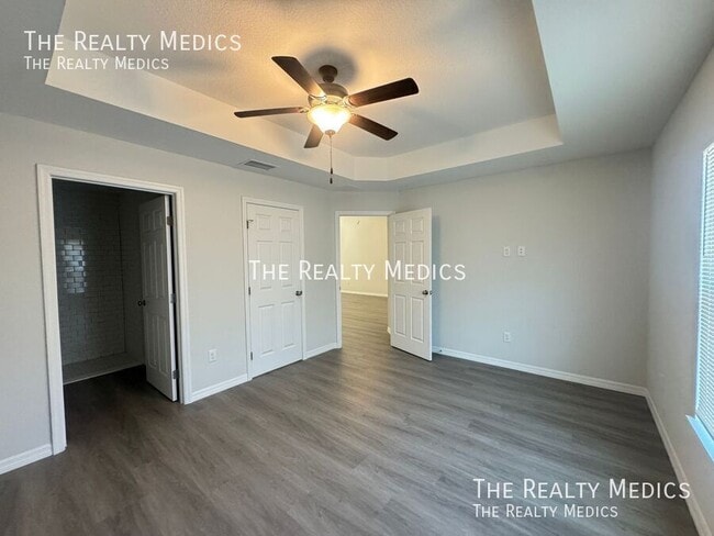 Building Photo - 8145 Cozumel Ln