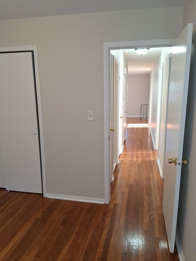 Interior Photo - 601-615 Benner St LLC