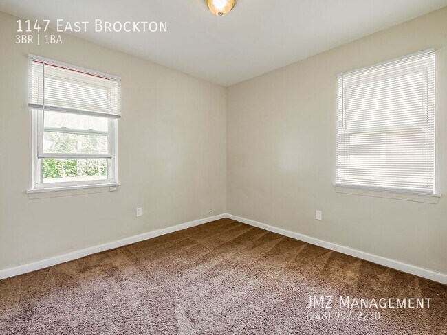 Building Photo - 1147 East Brockton-