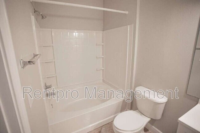 Building Photo - 4802 51st St W