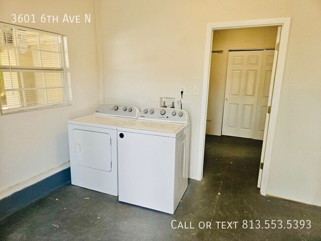 Building Photo - 3601 6th Ave N