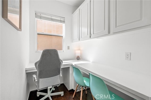 Building Photo - 22421 Hawthorn Ave