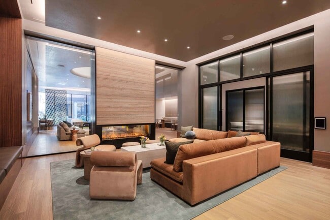 Building Photo - Mabel