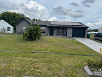 Building Photo - 322 SW Kentwood Rd