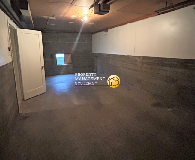 Building Photo - 1857/1859 RKW