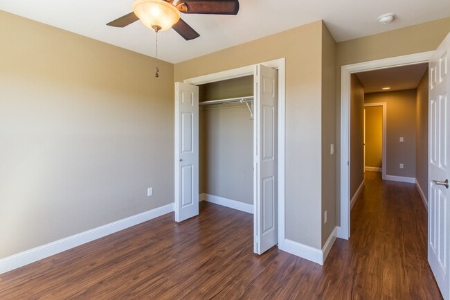 Building Photo - 3350 Crater Lake Ave