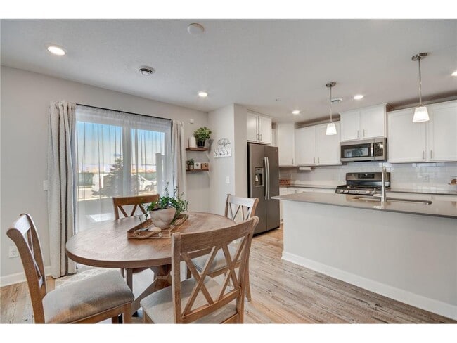 Building Photo - 1203 Lower 143rd St E