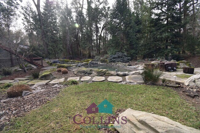 Building Photo - 18389 Jayhawk Dr