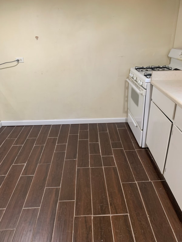 Building Photo - 3054 Snyder Ave