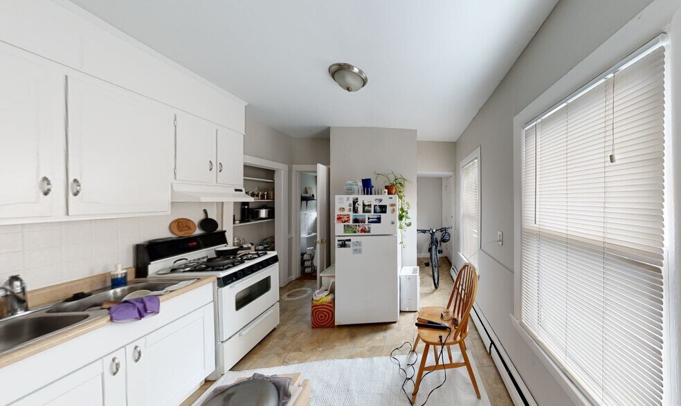 Primary Photo - 5 Elmer St