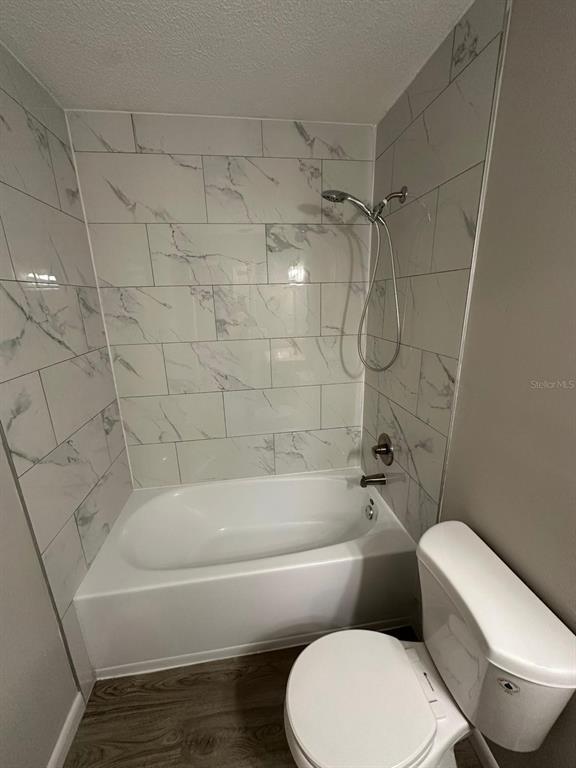 Building Photo - 147 Almond Rd