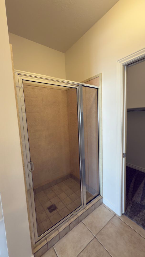 Building Photo - Luxury High Rise in Downtown Provo