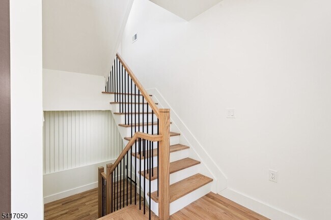 Building Photo - 401 Tillman St