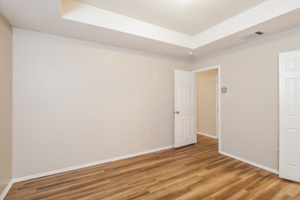 Building Photo - 4209 Vincent Terrace