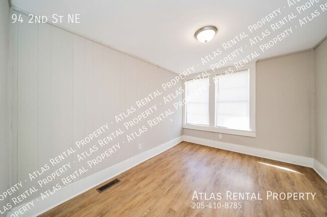 Building Photo - 94 2nd St NE