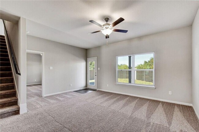 Building Photo - 109 Mount Vernon Way