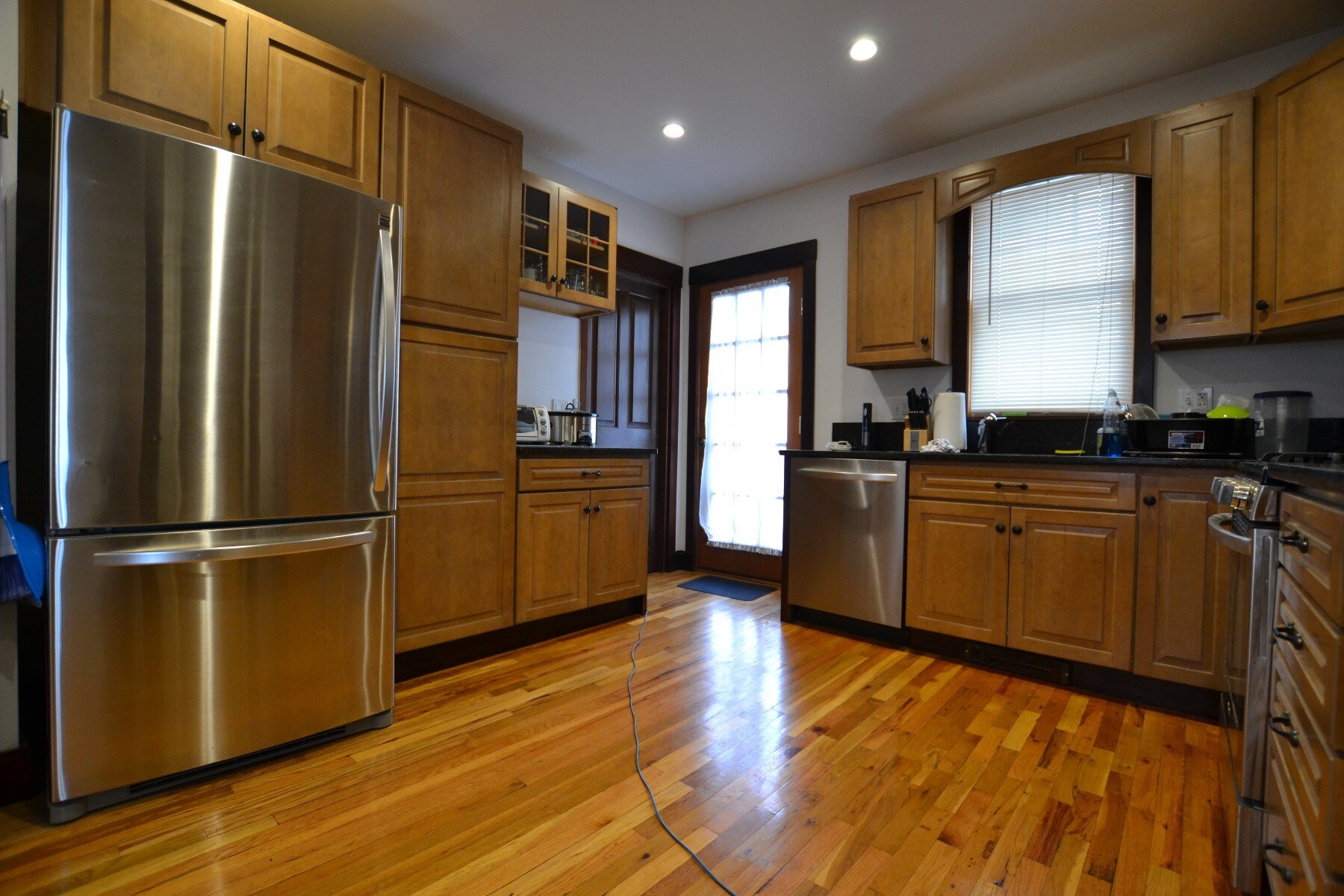 Building Photo - 26 Saybrook St