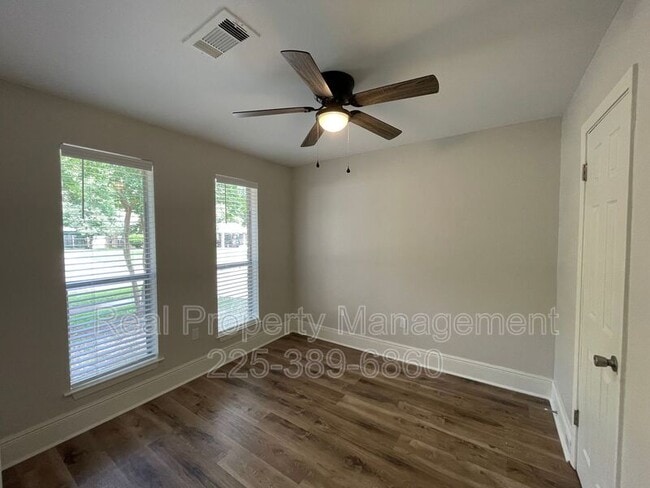 Building Photo - 13701 Gentilly Ct