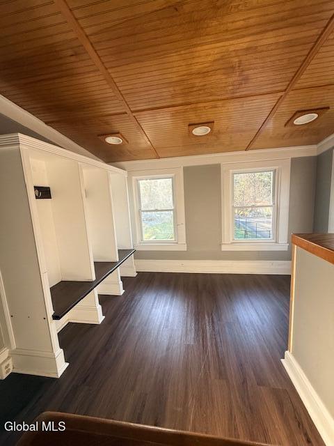 Building Photo - 226 N Greenbush Rd