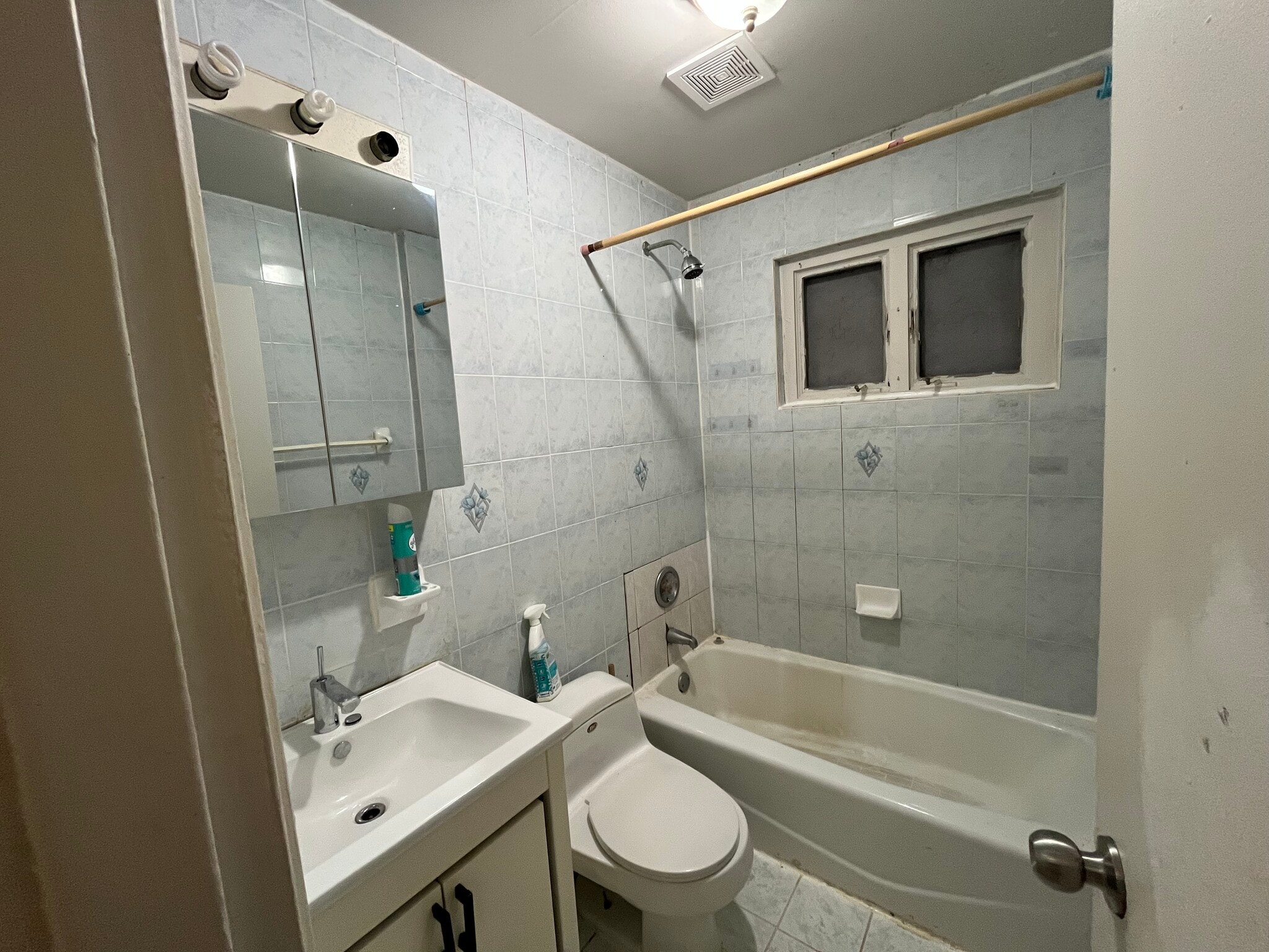 Building Photo - 8036 242nd St