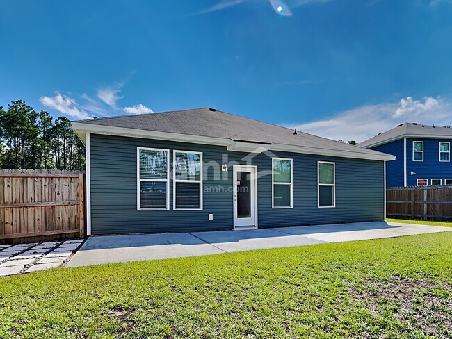 Building Photo - 391 Southwilde Way