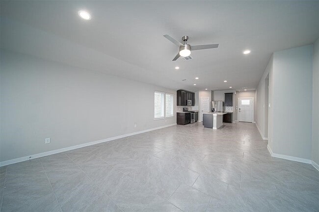 Building Photo - 7411 Victoria Brook Trace