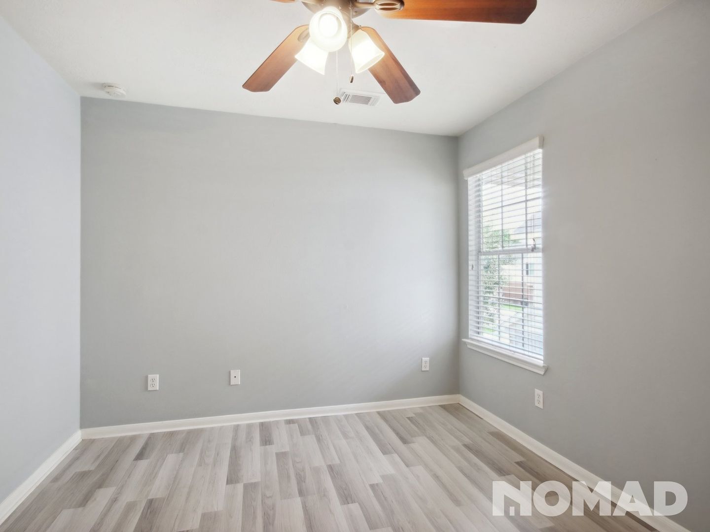 Building Photo - 14119 Maximos Dr