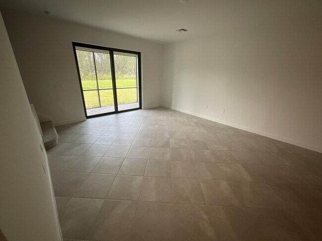 Building Photo - 14116 Gardeners Wy