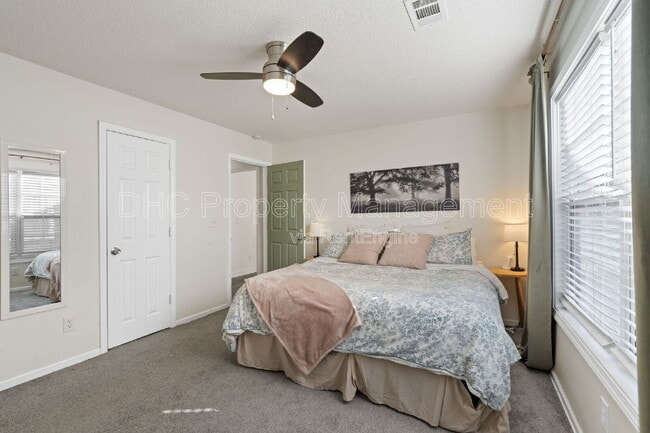 Building Photo - 168 Whitefoord Ave NE