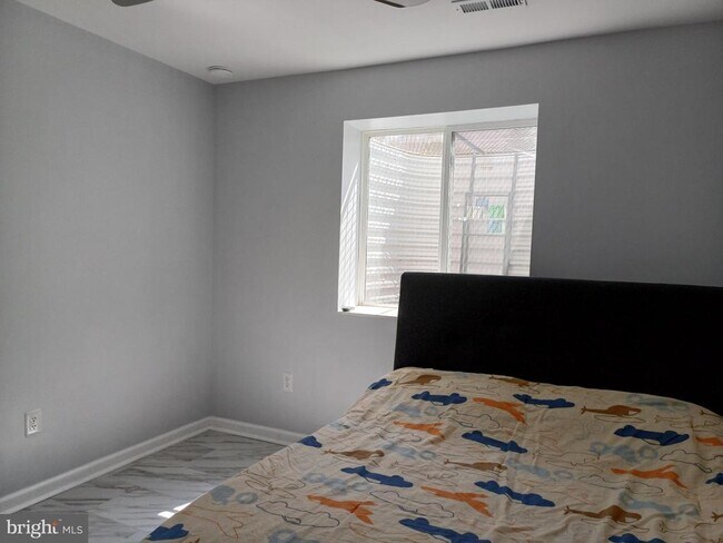 Building Photo - 25501 Emerson Oaks Dr