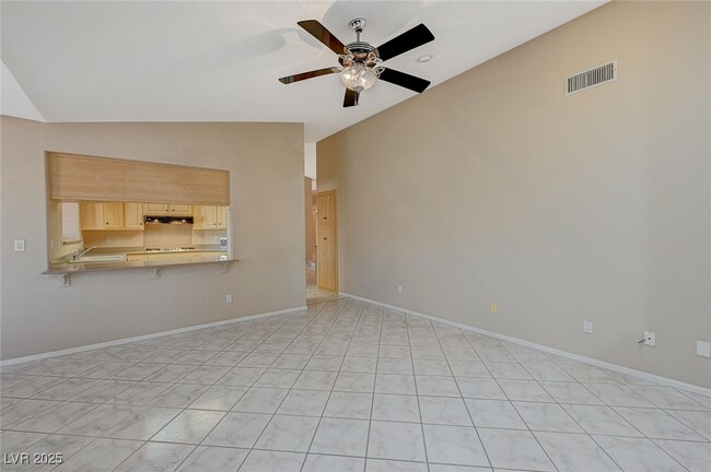 Building Photo - 6317 W Canyon Ridge Dr