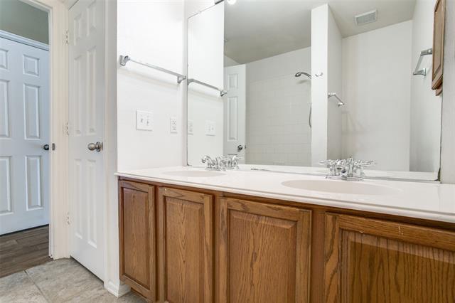 Building Photo - 7800 Harvest Hill Rd