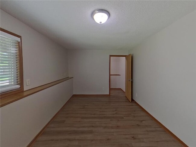 Building Photo - 1407 Primrose Ln