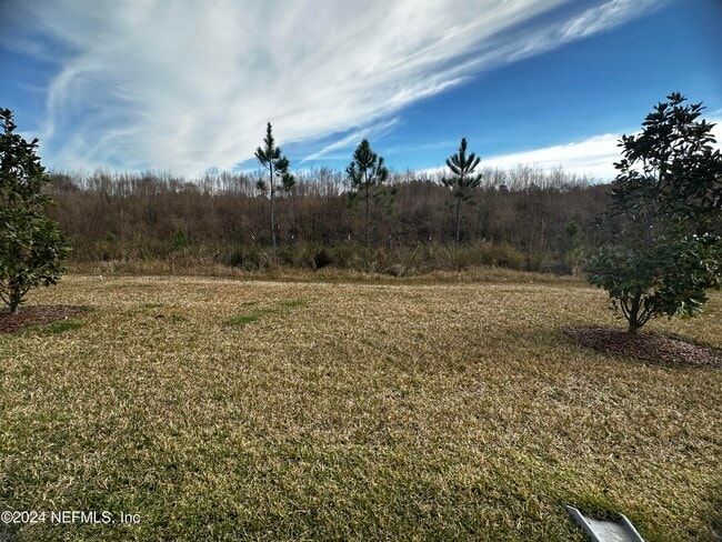 Building Photo - 411 Brandon Lks Dr