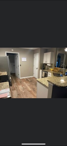 Building Photo - 2712 Palmetto Hall Blvd