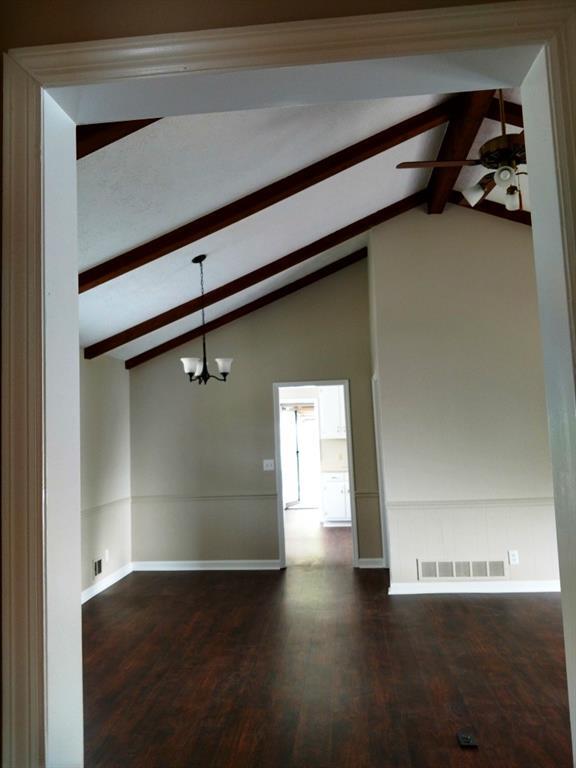 Building Photo - 4907 Bentwood Dr