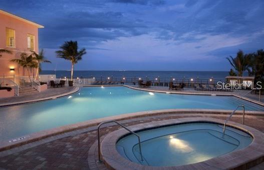 Building Photo - 5111 Coquina Key Dr SE