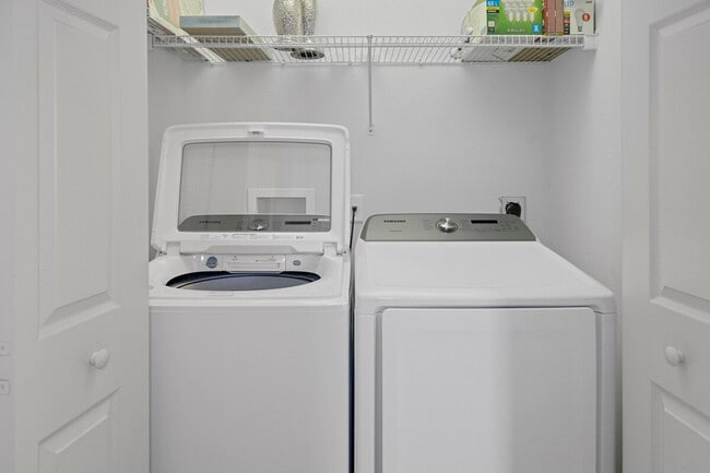 Building Photo - 4845 S Tromp Lp