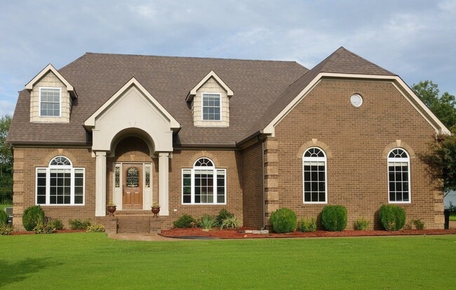 Building Photo - 62 Sommersby Dr