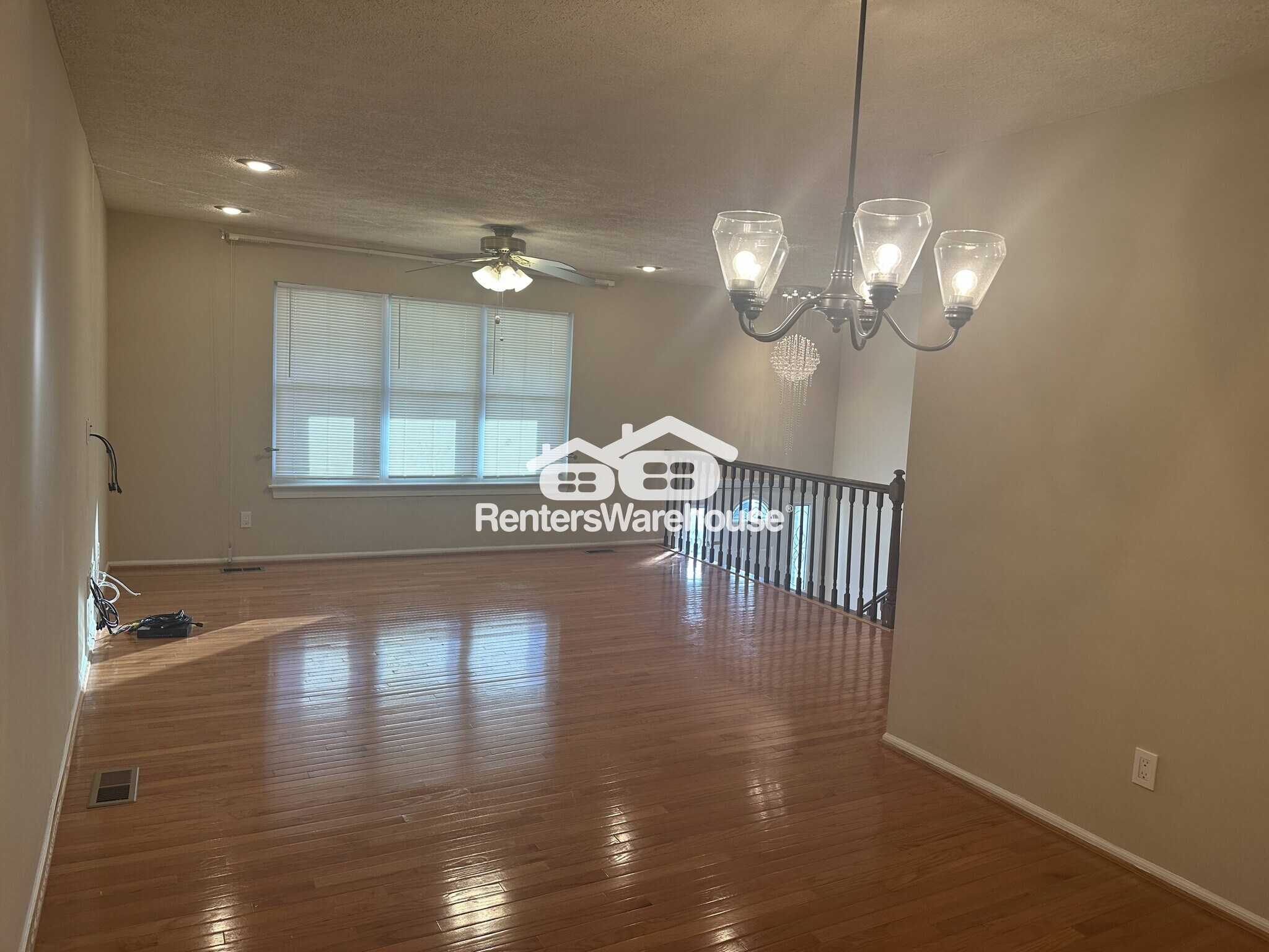 Building Photo - 2 Clipstone Ct