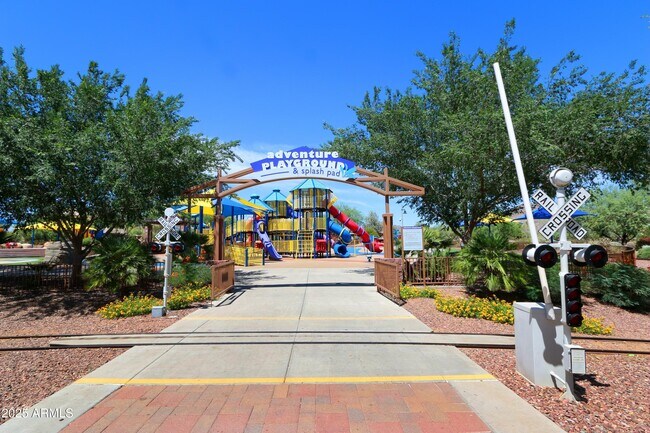 Building Photo - 40309 N La Cantera Ct