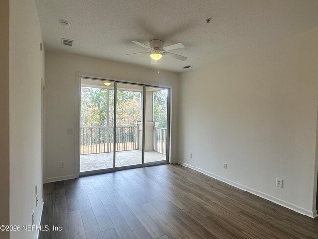 Building Photo - 8601 Beach Blvd