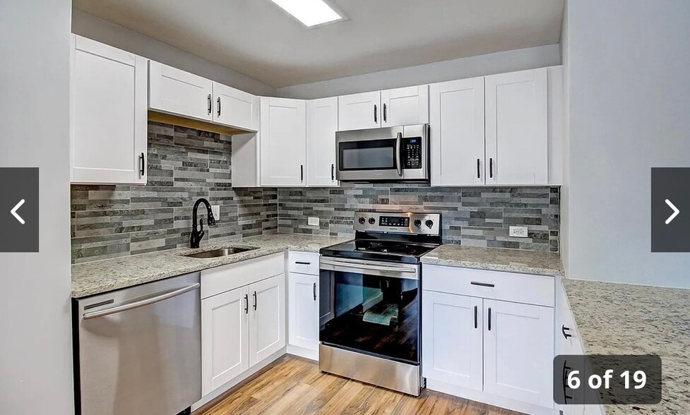 Building Photo - 888 N Logan St