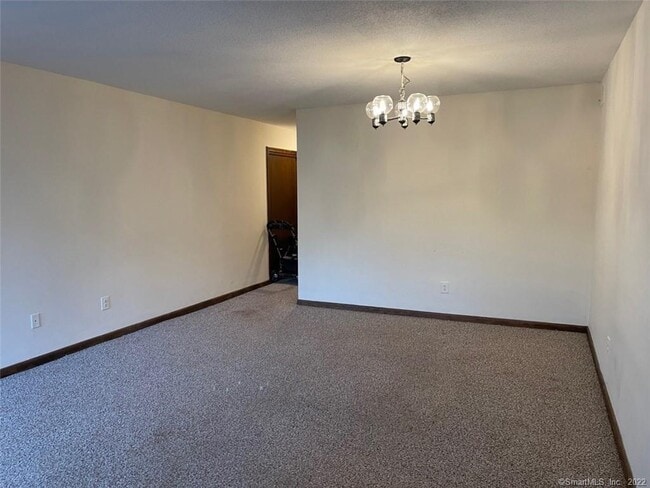 Building Photo - 787 Farmington Ave