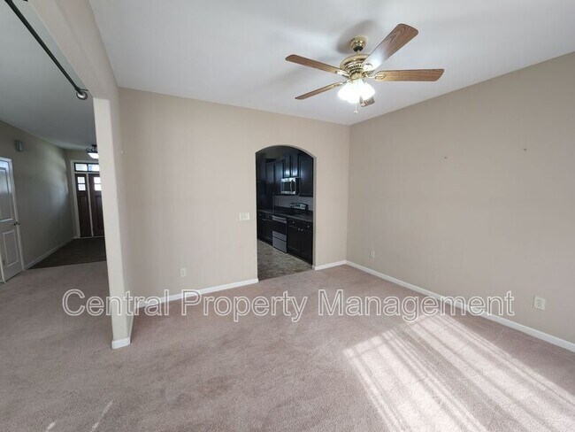 Building Photo - 1 Redwolf Ln