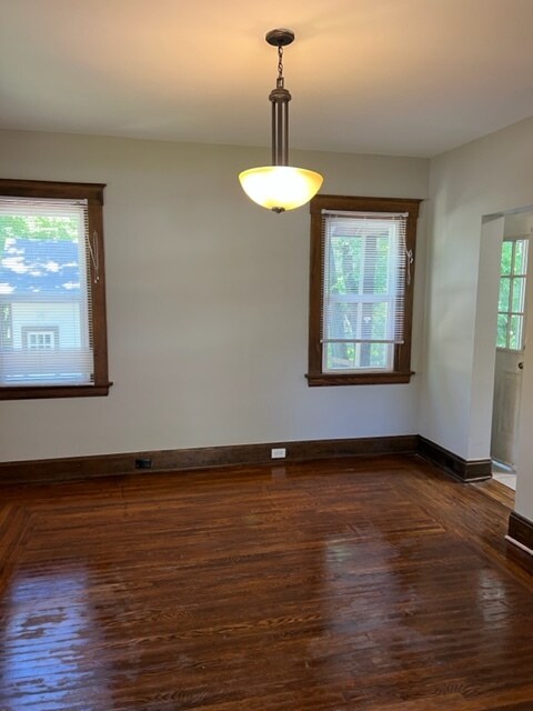 Building Photo - 5806 Ridge Ave