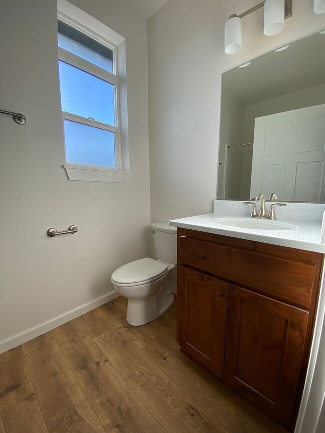 Building Photo - BRAND NEW 1 BEDROOM ON OREGON'S ADVENTURE COAST!